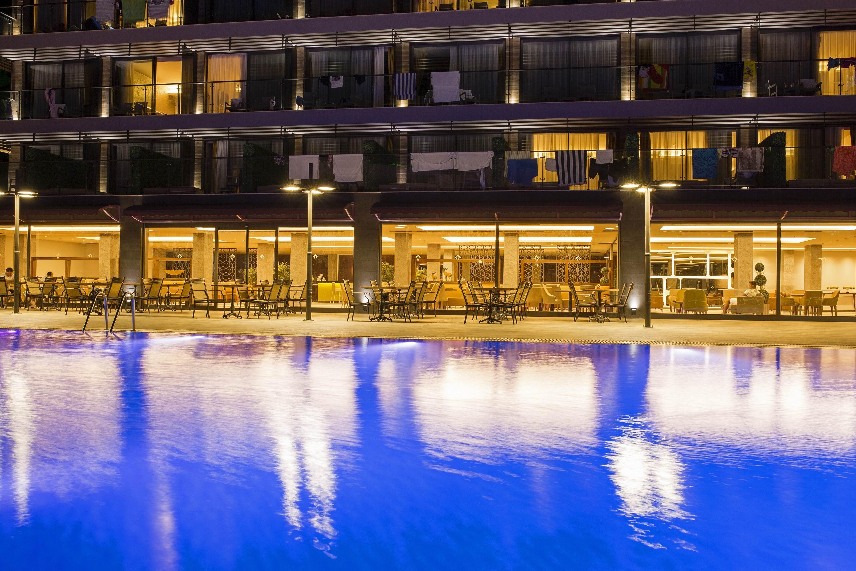 Mirage World Hotel Ичмелер Экстерьер фото