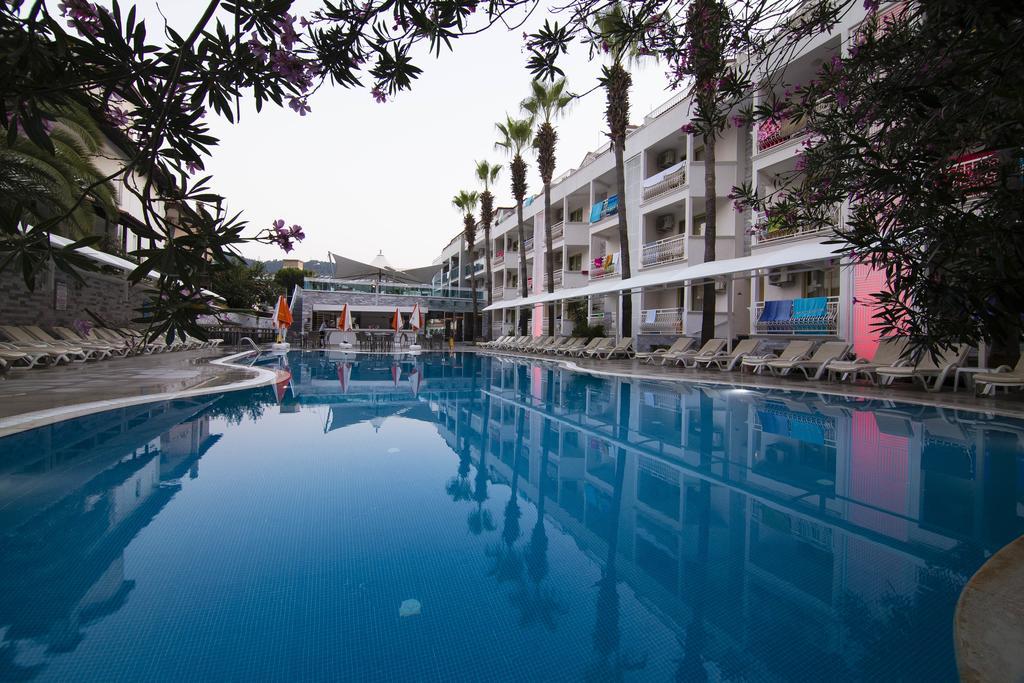 Mirage World Hotel Ичмелер Экстерьер фото